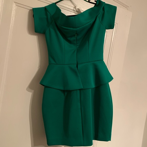 Arden B Green Mini Dress - Picture 2 of 4